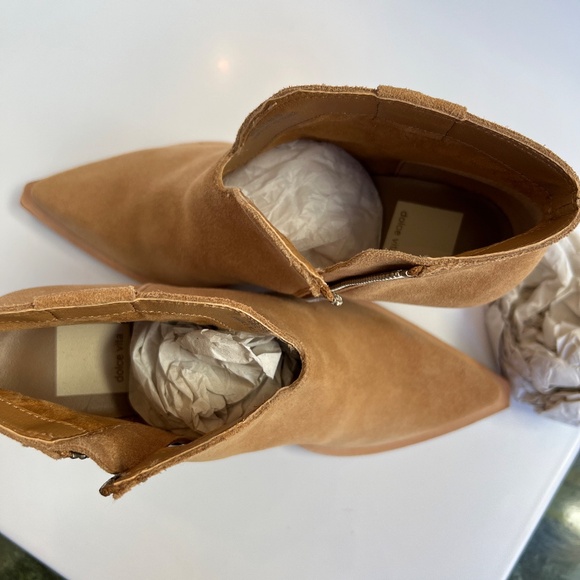 Dolce Vita Pointed Toe Tan Suede Leather Block Heel Size 6M - Picture 9 of 14